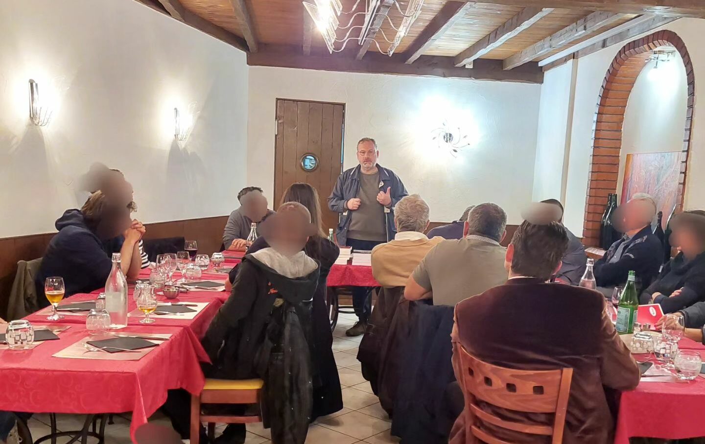 Conférence de Lucien Cerise